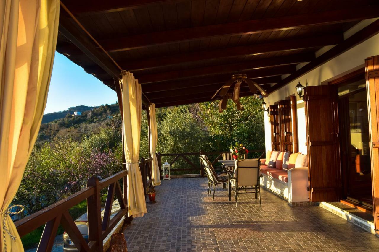 House Of The Rising Sun Villa Chorefton Exterior photo