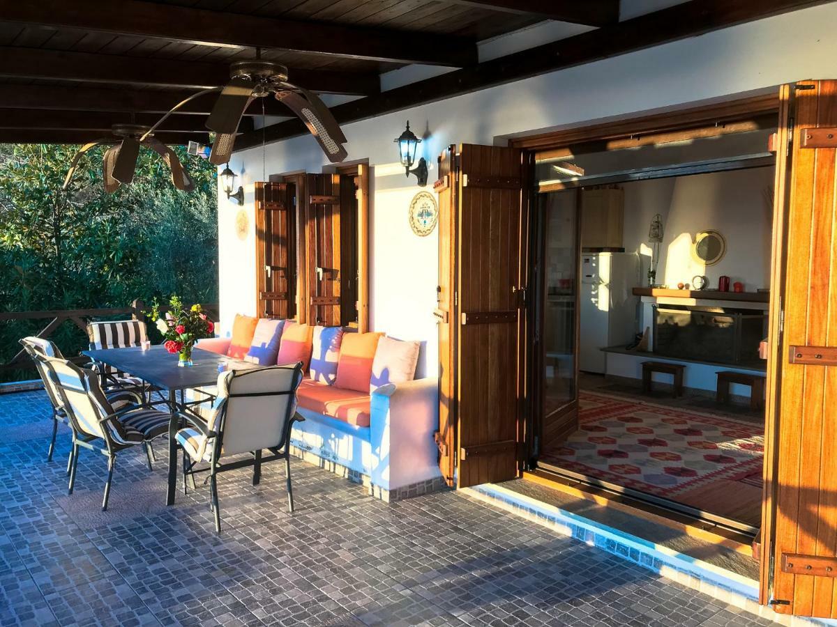 House Of The Rising Sun Villa Chorefton Exterior photo